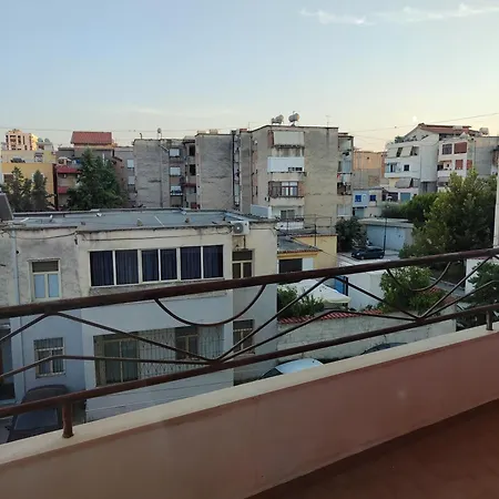 Laura's 아파트 Vlorë