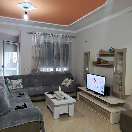 Laura's Vlorë